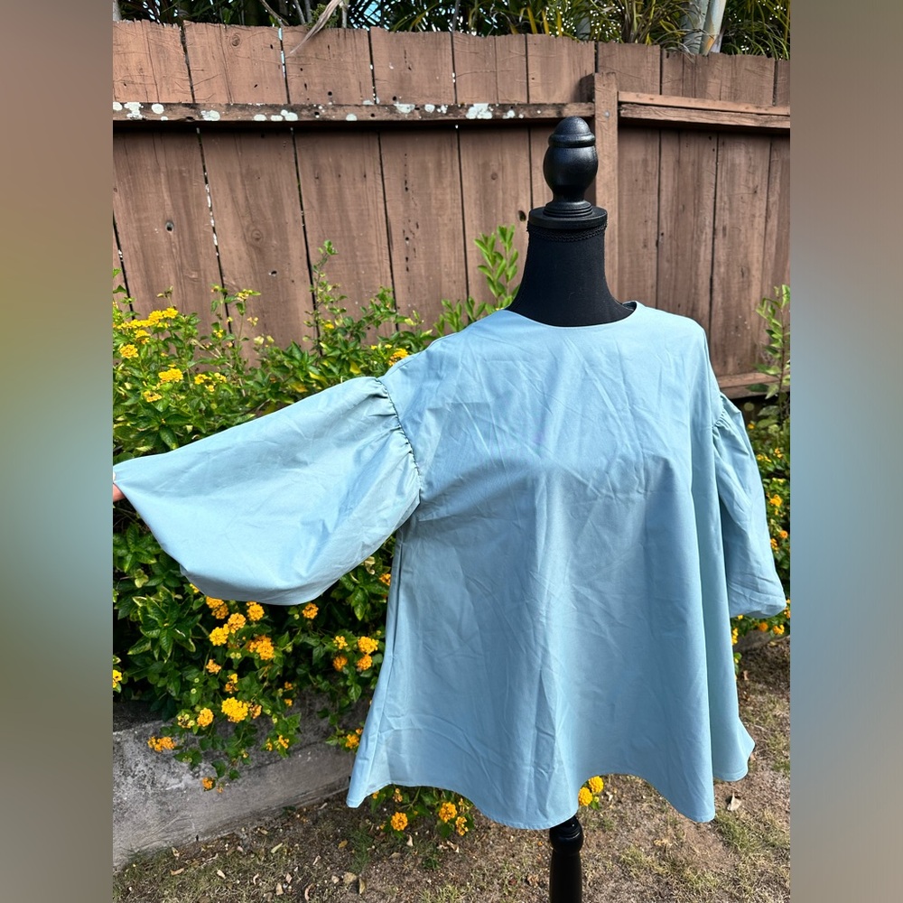 Blue Balloon Sleeve Blouse Size M - Picture 2 of 5